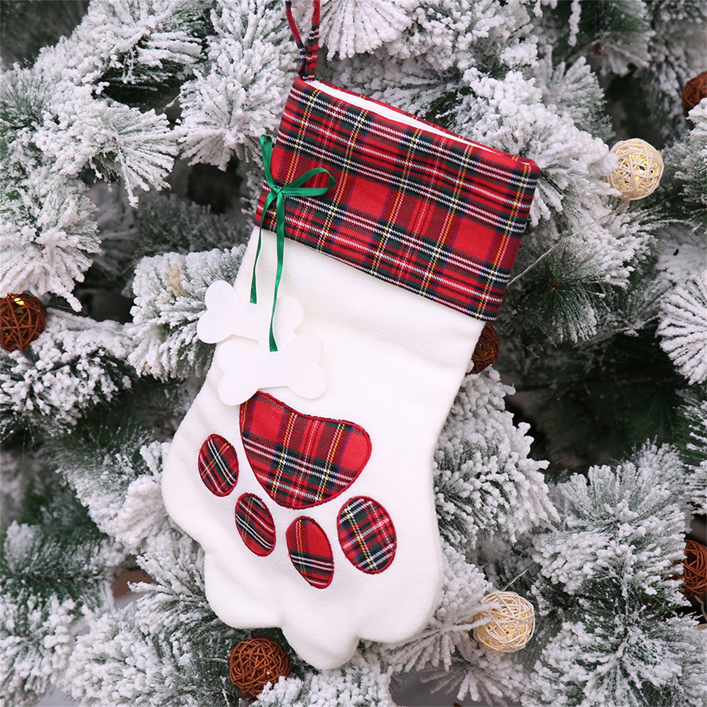 Personalized Christmas Pet Stockings Red Buffalo Plaid Pet Paw Stockings With Name Holiday Gift for Pets Ornament Home Decorations