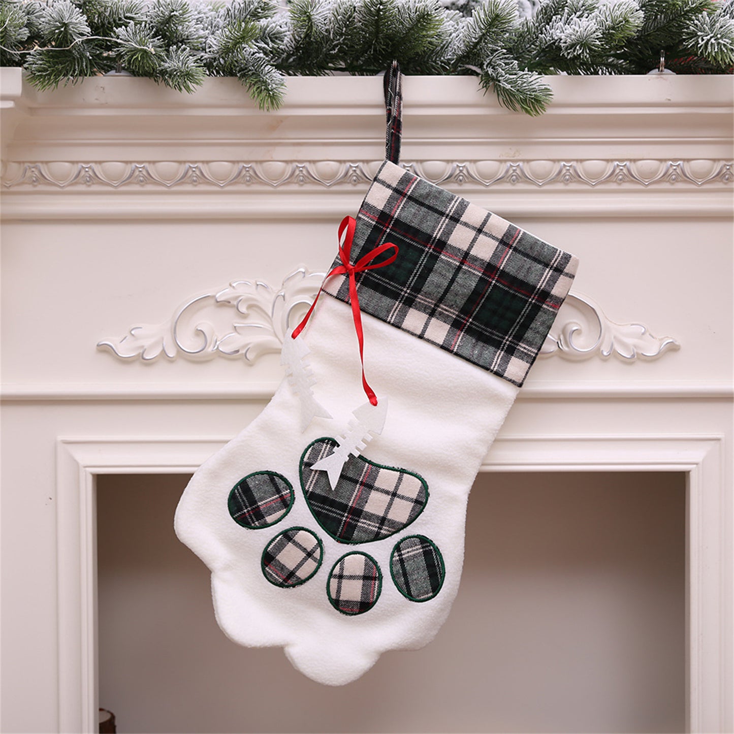 Personalized Christmas Pet Stockings Red Buffalo Plaid Pet Paw Stockings With Name Holiday Gift for Pets Ornament Home Decorations